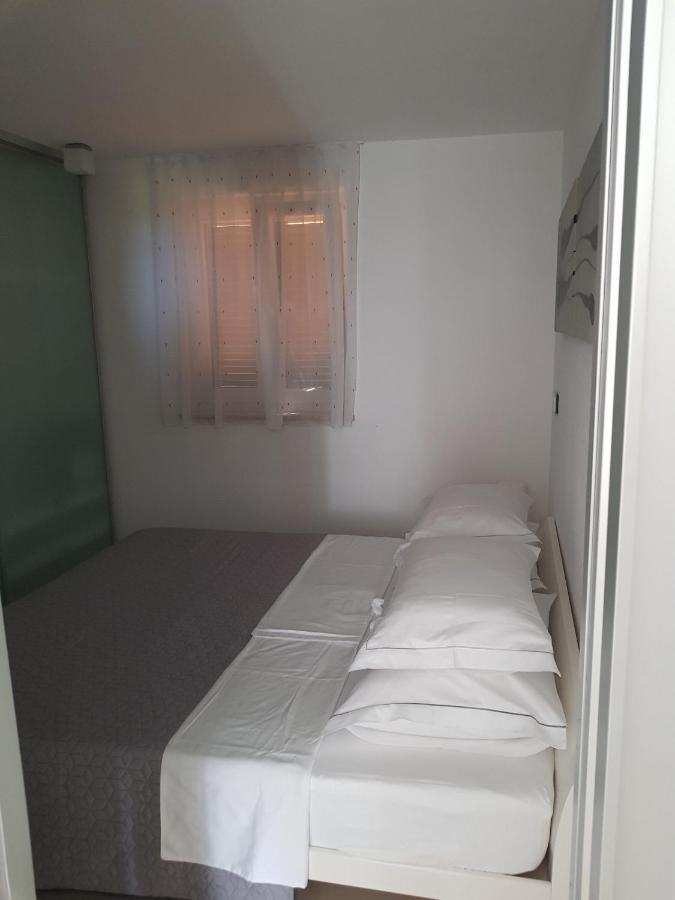 Apartments Fontana Zambratija 외부 사진